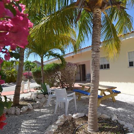 Relex Villa With Private Pool Willemstad Buitenkant foto